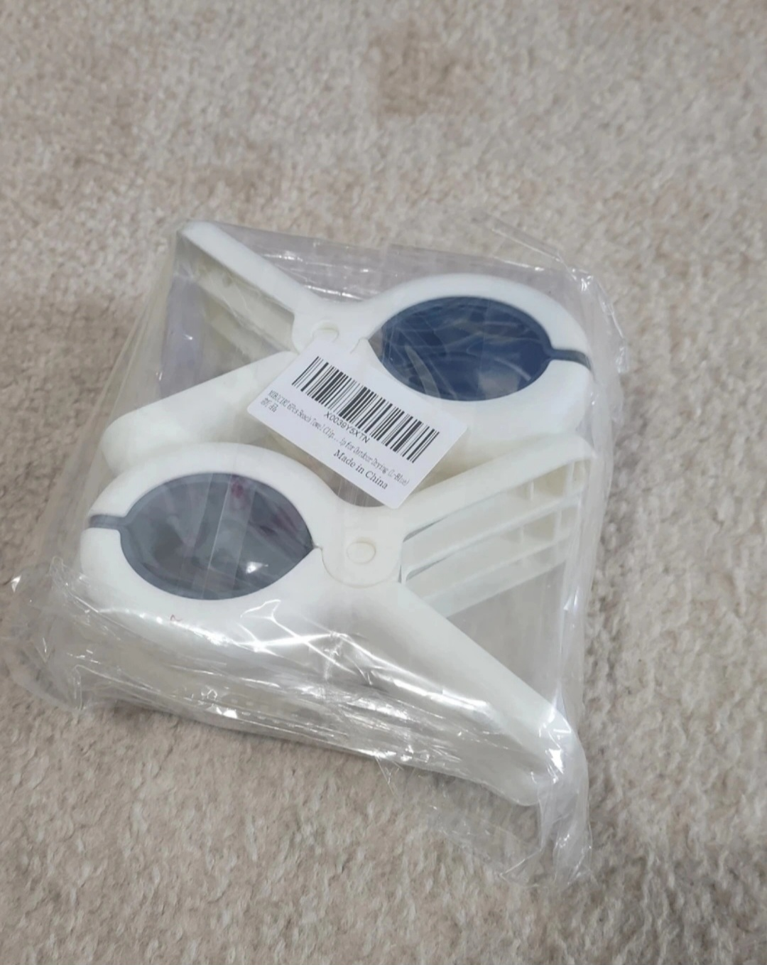 Plastic Clothes Clips - photo 3