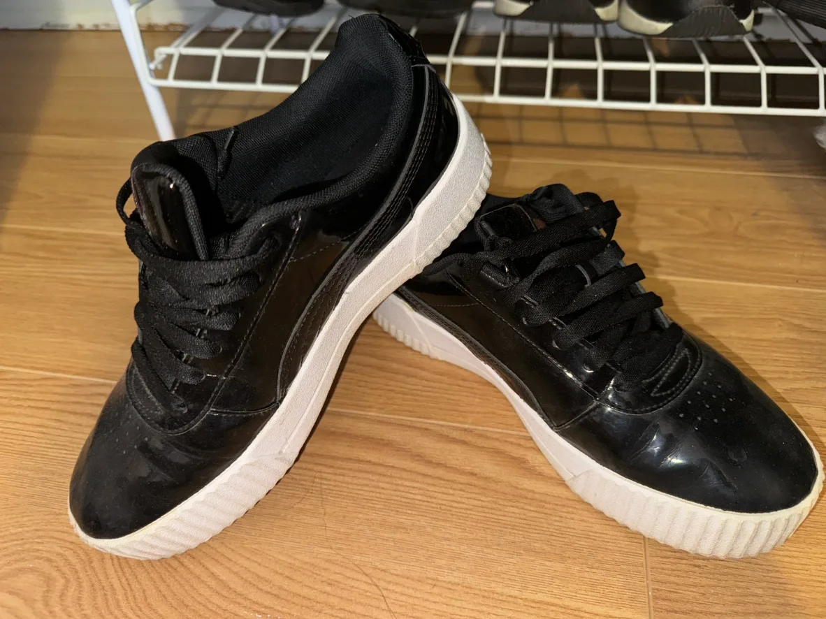 Puma Black Patent Leather Sneakers image indicator(2)
