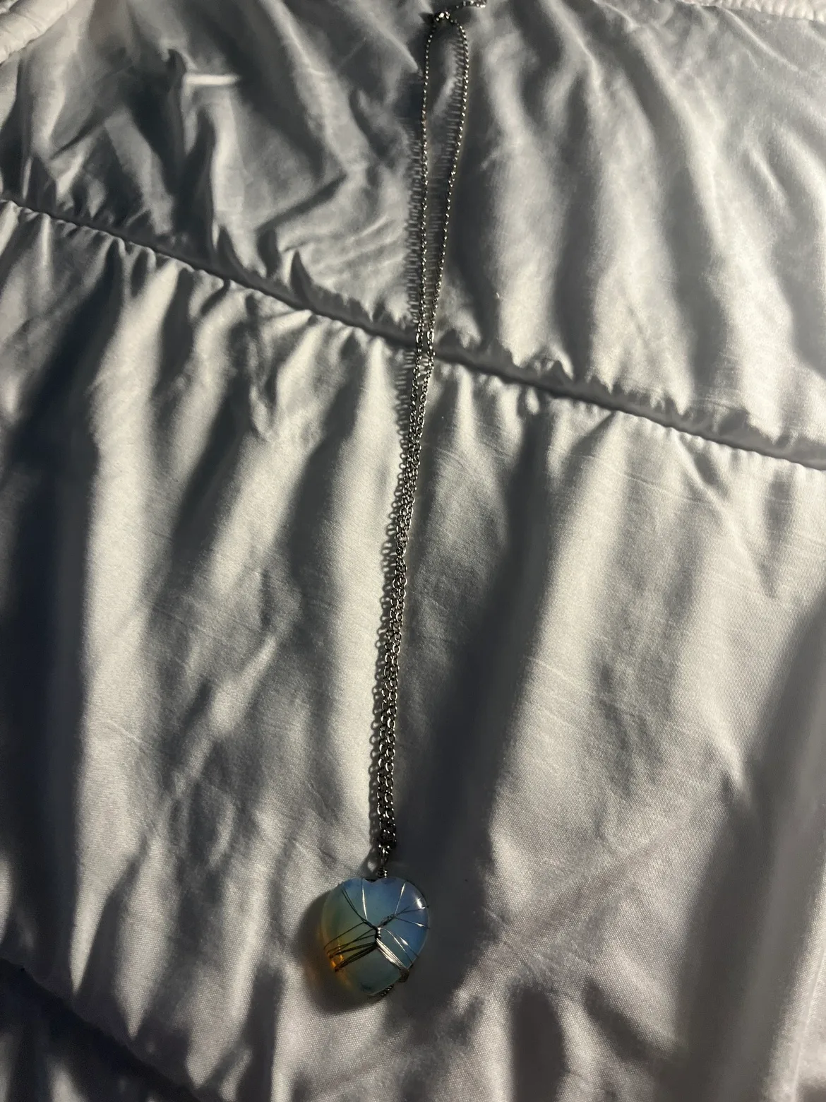 Heart Shaped  moonstone Necklace thumbnail
