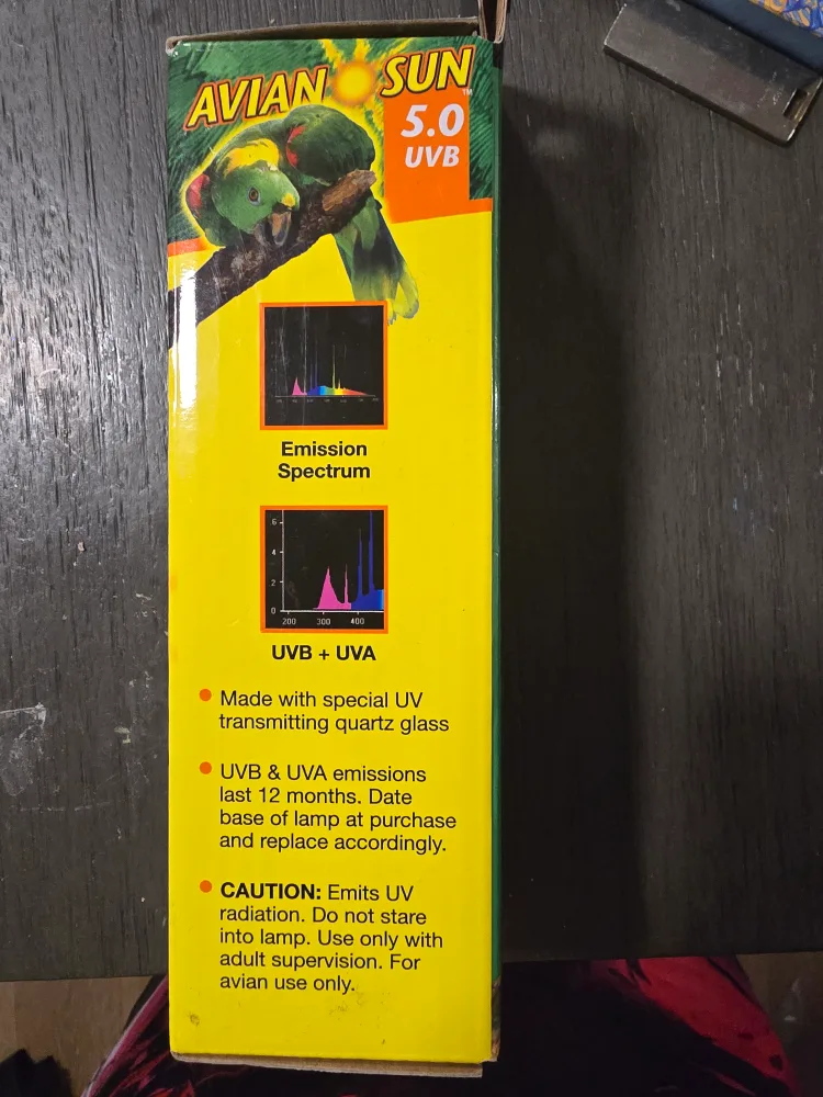Zoo Med Avian Sun light bulb 5.0 UVB for lamp for birds image indicator(4)