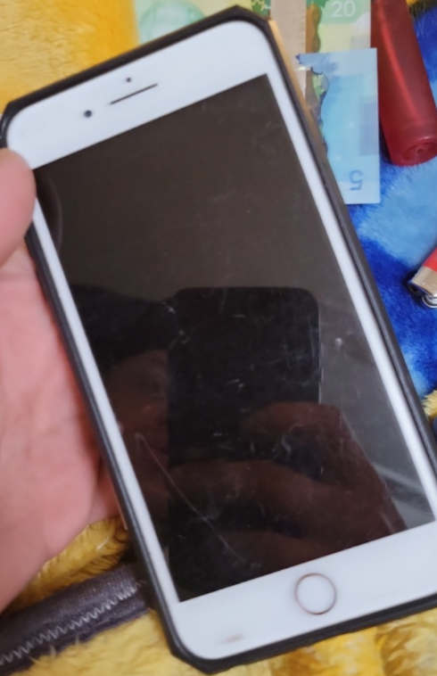 bunch of phones for repair - photo 3