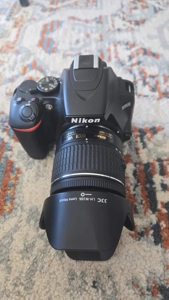 Nikon D3500 DSLR Camera Kit image indicator(2)