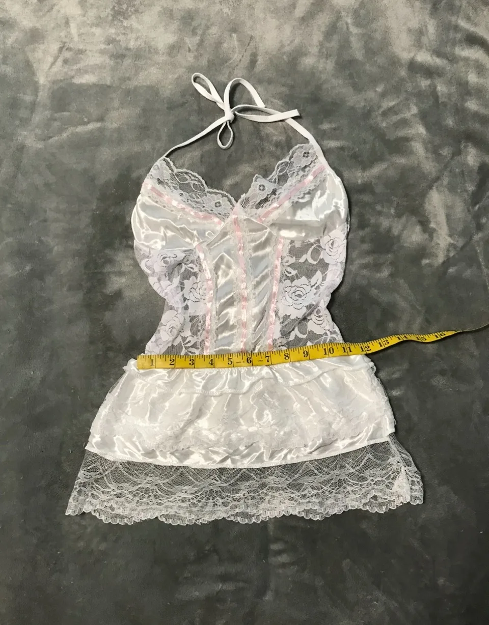 Black & White Frilly Lace Costumes image indicator(8)