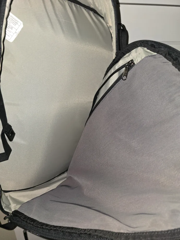 Mountain Equipment Co-op Backpack image indicator(3)