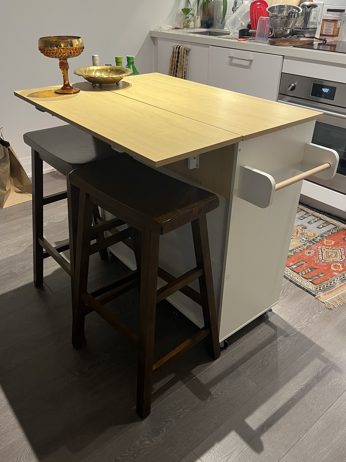 Kitchen Island with Expandable Countertop - photo 3
