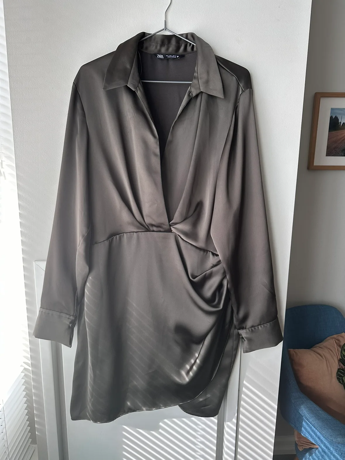 Zara Satin Dress - Size L image indicator(2)