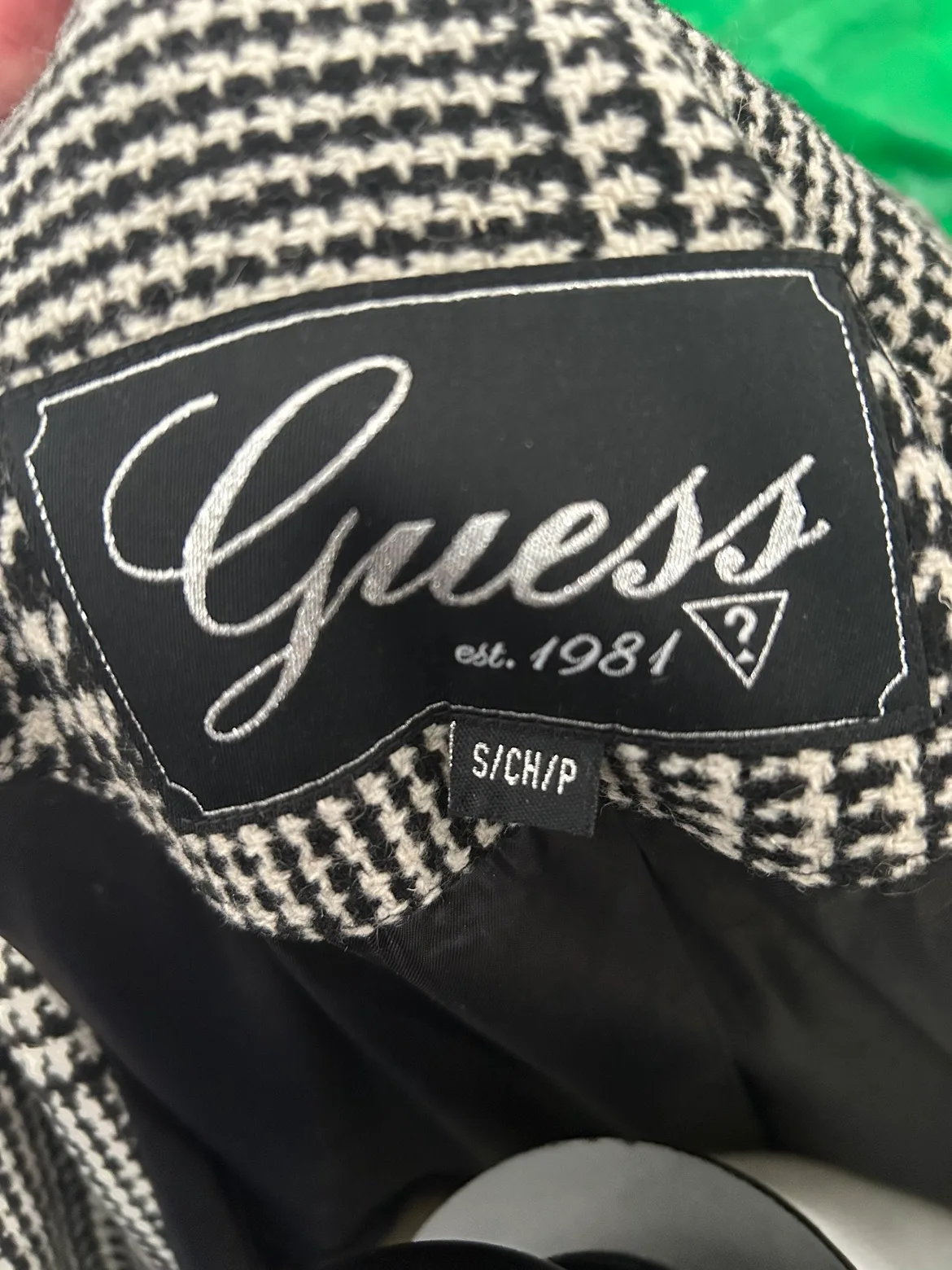 Guess Women's Houndstooth Wool Blend Trench Coat size SMALL image indicator(4)