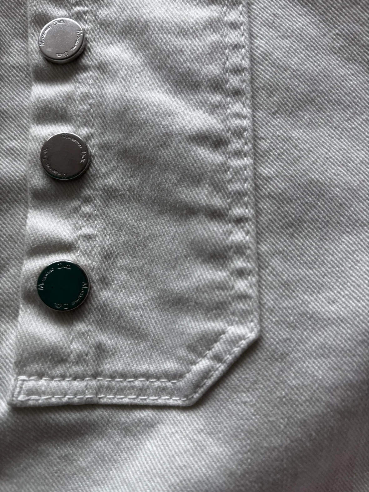 Massimo Dutti White Jeans image indicator(5)