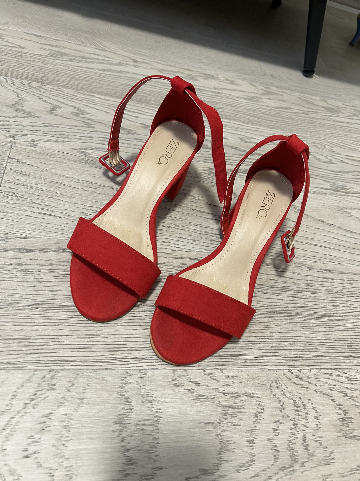 Red Block Heel Sandals - photo 2