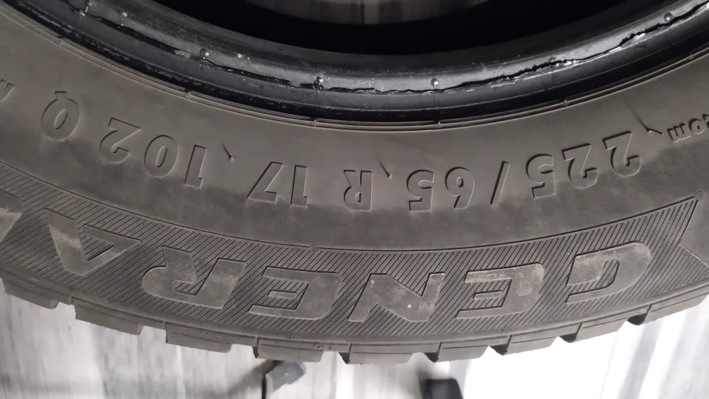 CRV_General Altimax Arctic 225/65R17 102Q Winter Tires image indicator(4)