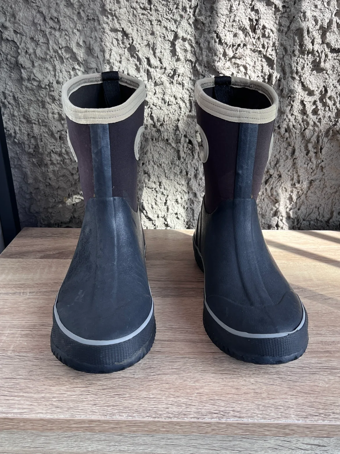 Boys Boots Size 6 waterproof image indicator(3)