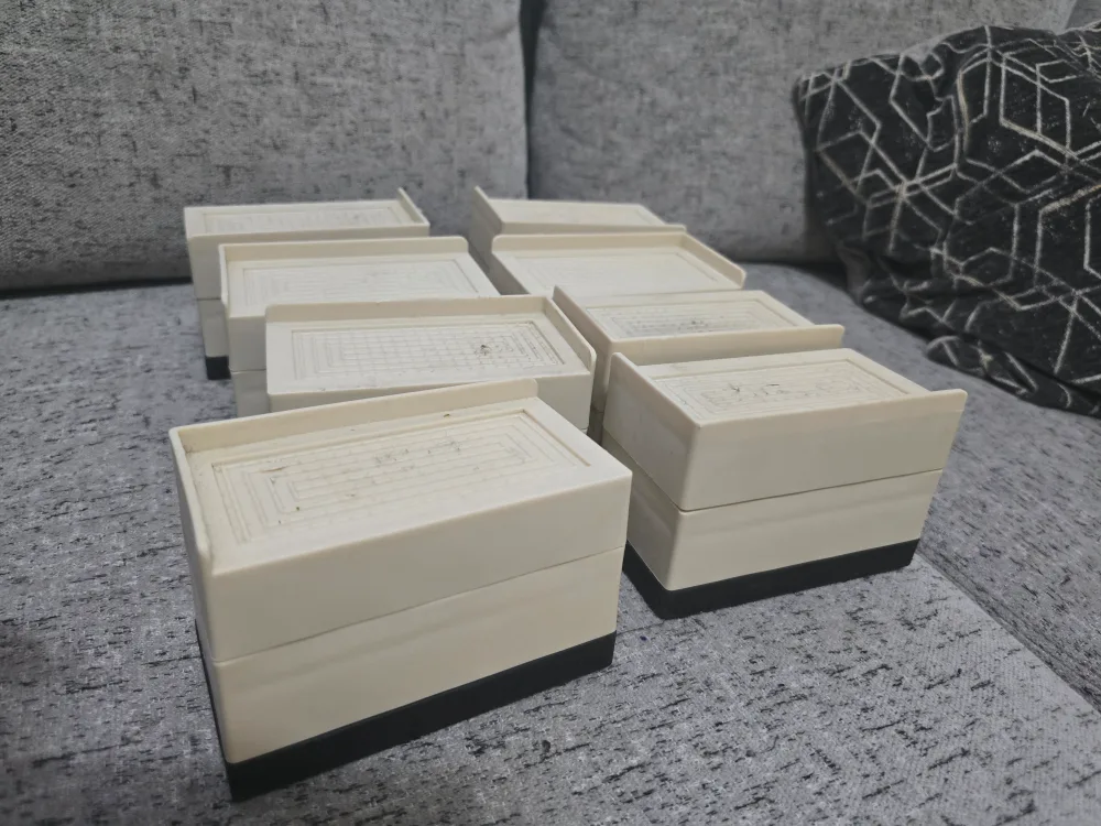 Set of 6 White Plastic Furniture Risers thumbnail