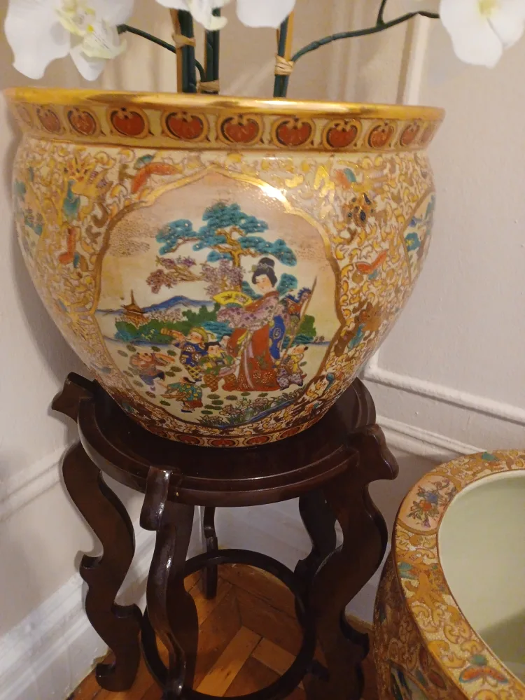 Antique Satsuma LARGE Porcelain Planter w/ stands image indicator(5)