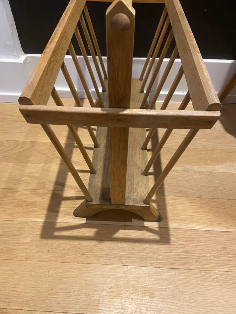 Vintage Wooden Magazine Rack image indicator(3)