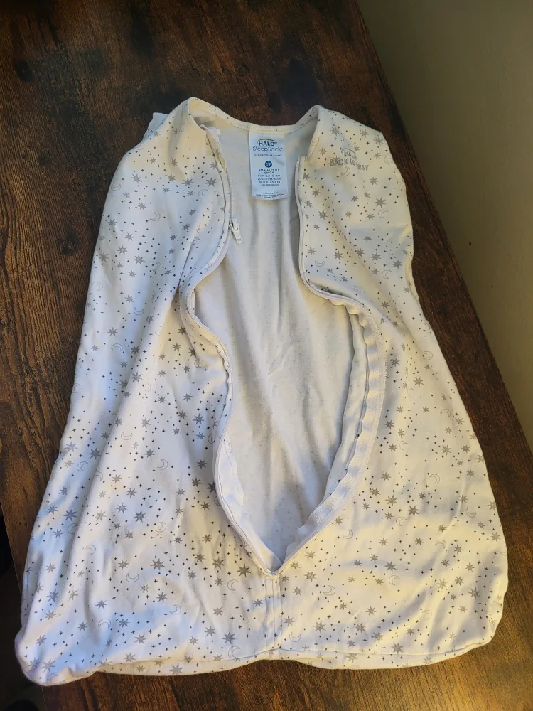 Halo SleepSack 0.5 TOG Small, Stars and Moons thumbnail