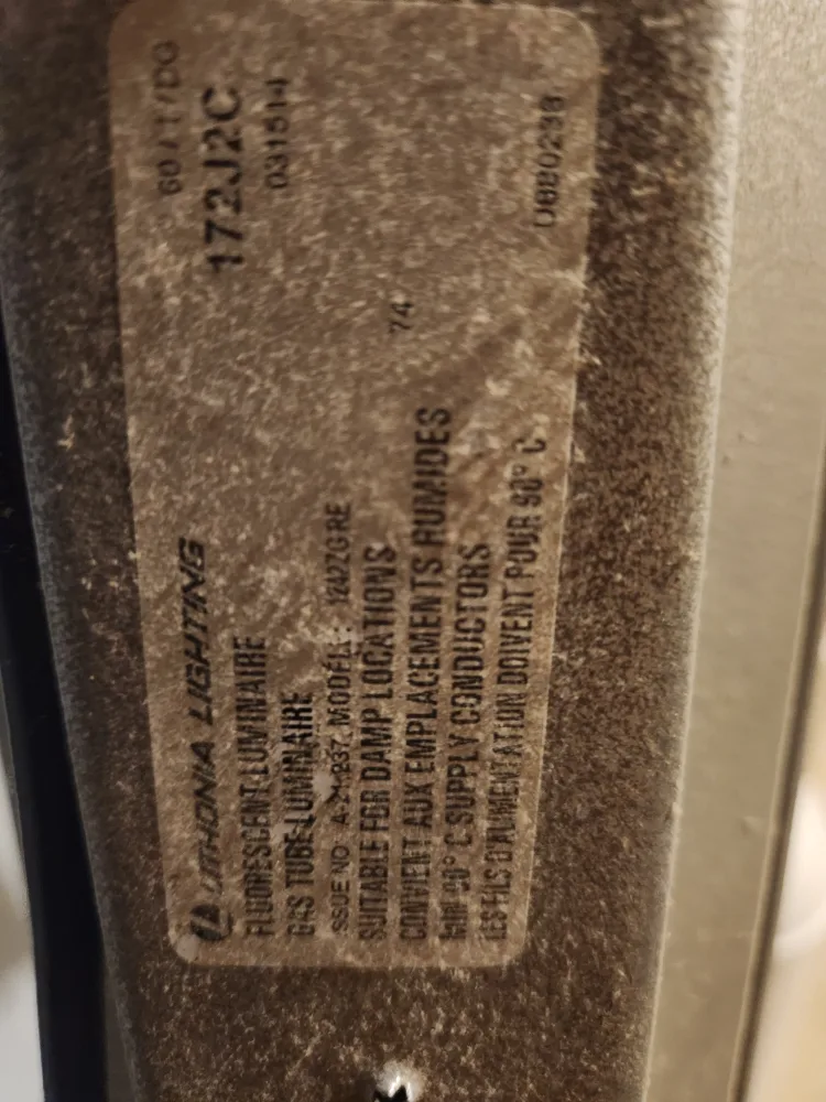 Fluorescent Light Fixture image indicator(2)