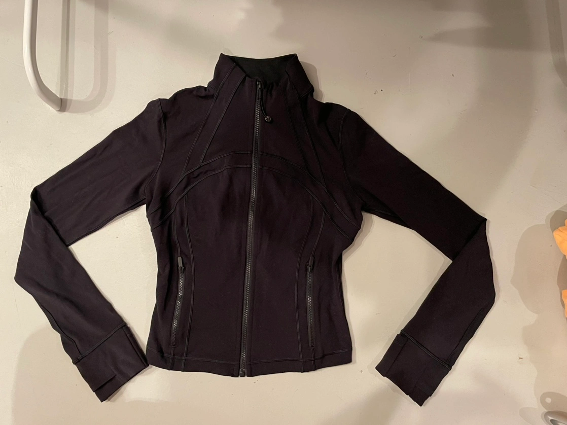 NEW Black Lululemon Define Jacket size 6 Karrot