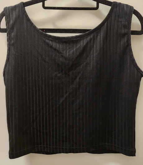 Black Ribbed Crop Top with Ring Detail - photo 2