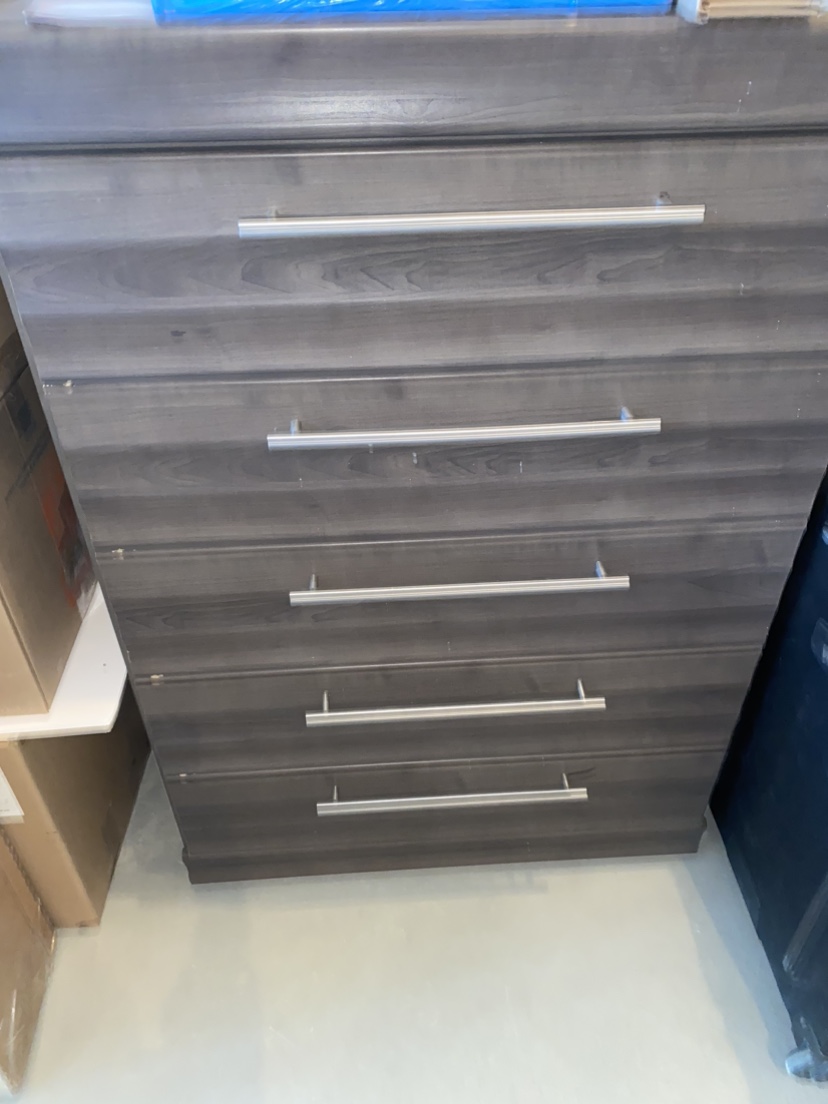 Brown 5-Dresser Chest