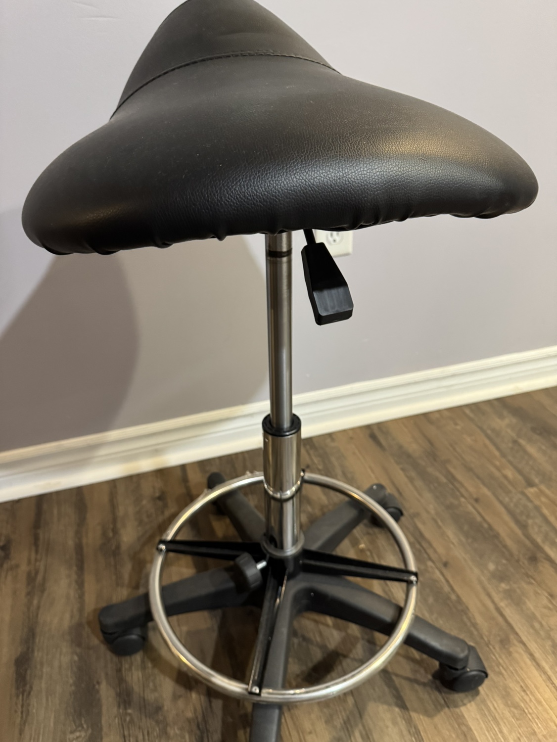 Adjustable Saddle Stool - photo 3