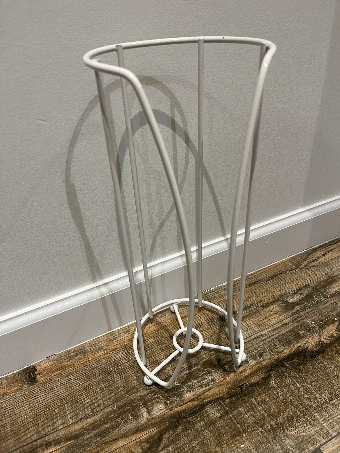 White Toilet Paper Roll Holder #freecycle thumbnail