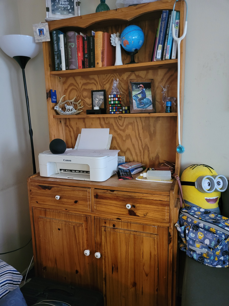 Wooden Hutch - photo 2