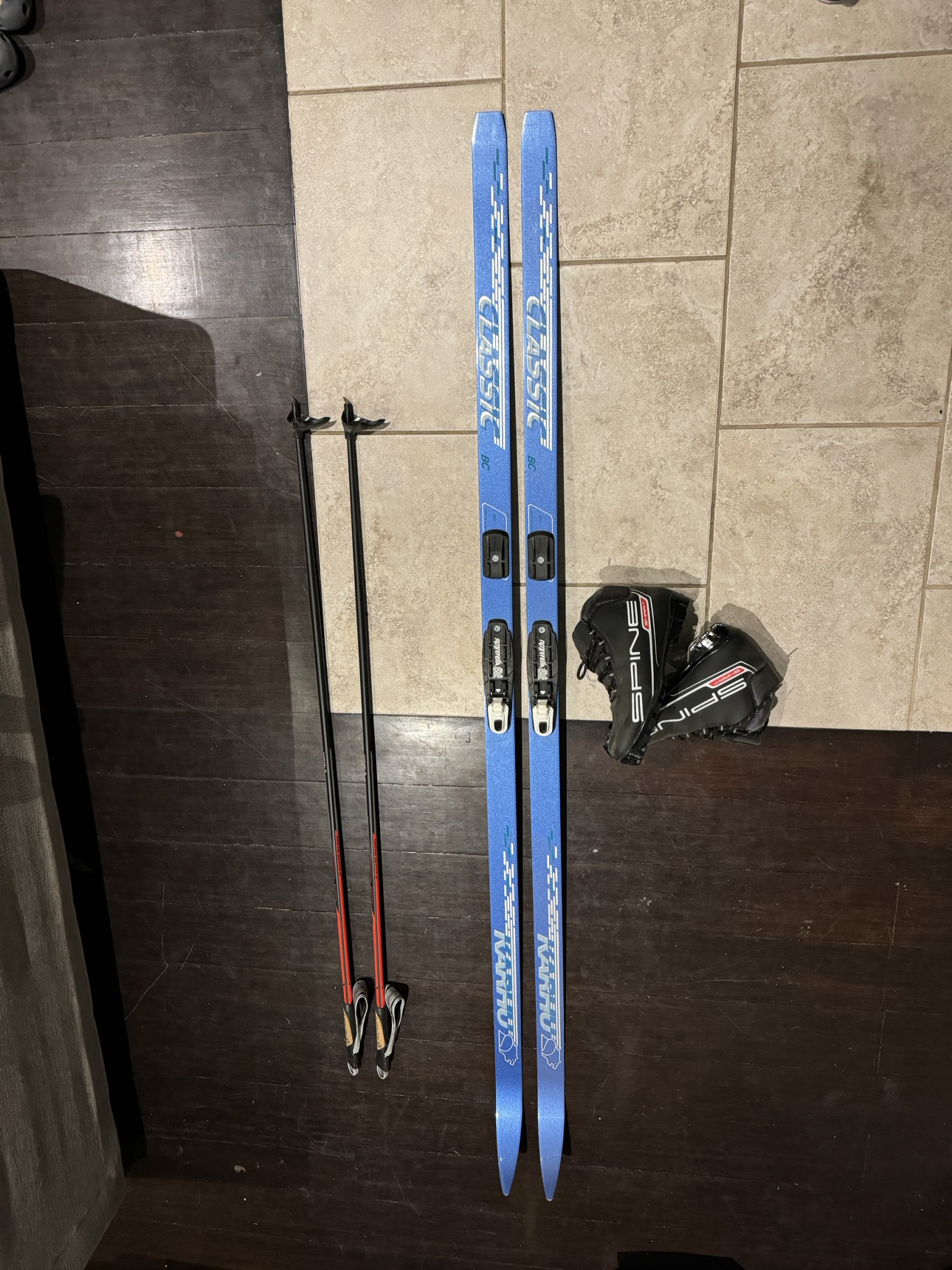 Cross-Country Ski Set - Karhu Skis, Spine Boots