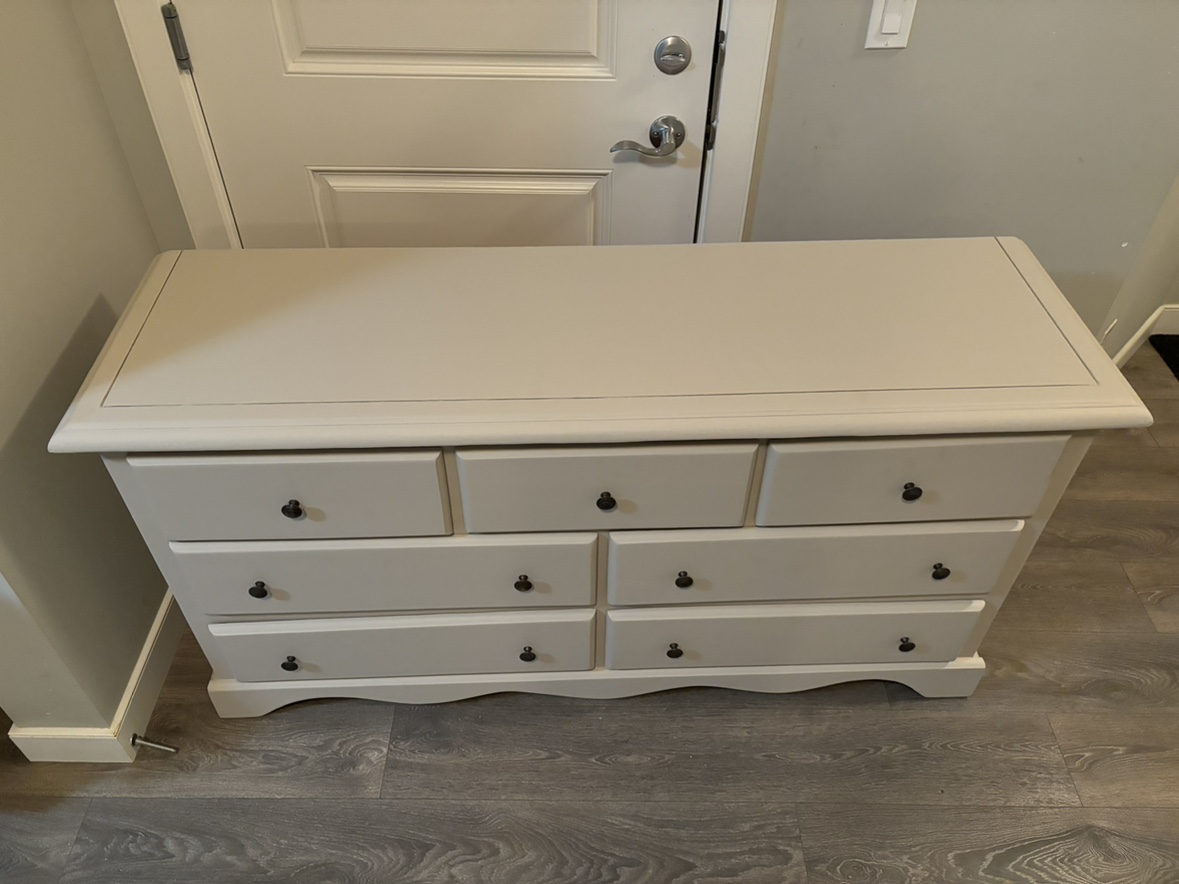 Dresser with 7 Drawers - photo 3