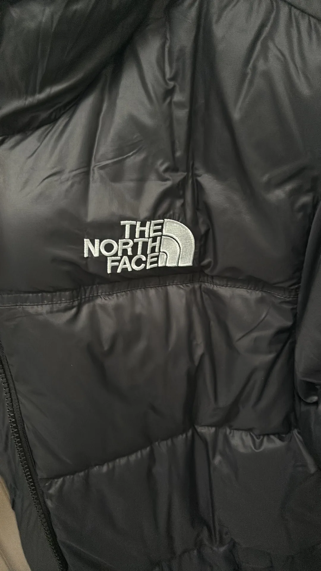 The North Face Women's Nuptse Belt Long Down Jacket image indicator(2)