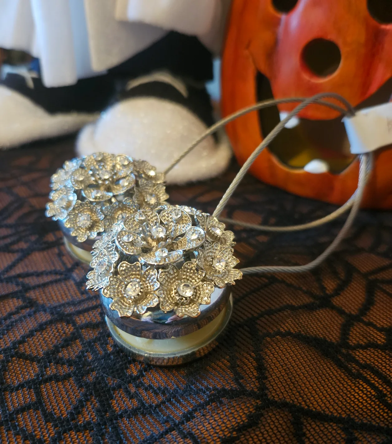 Magnetic Curtain Tiebacks image indicator(7)