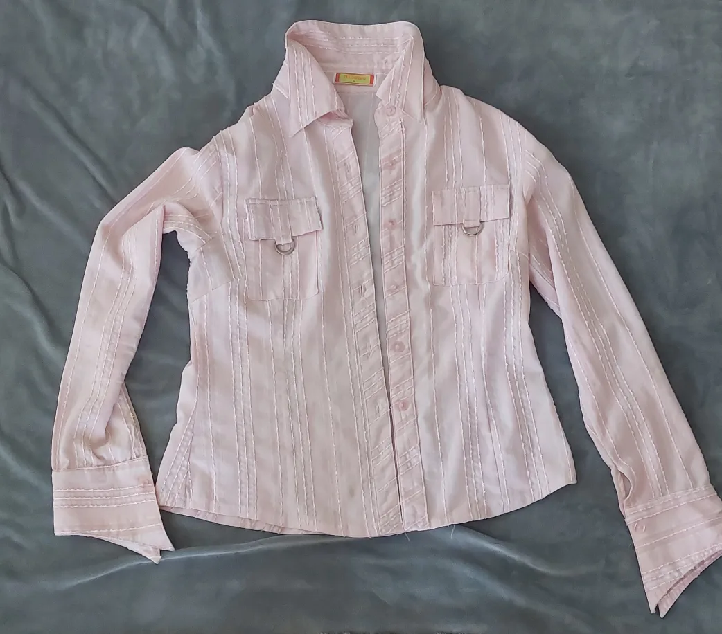 Pink Button-Up Shirt image indicator(2)