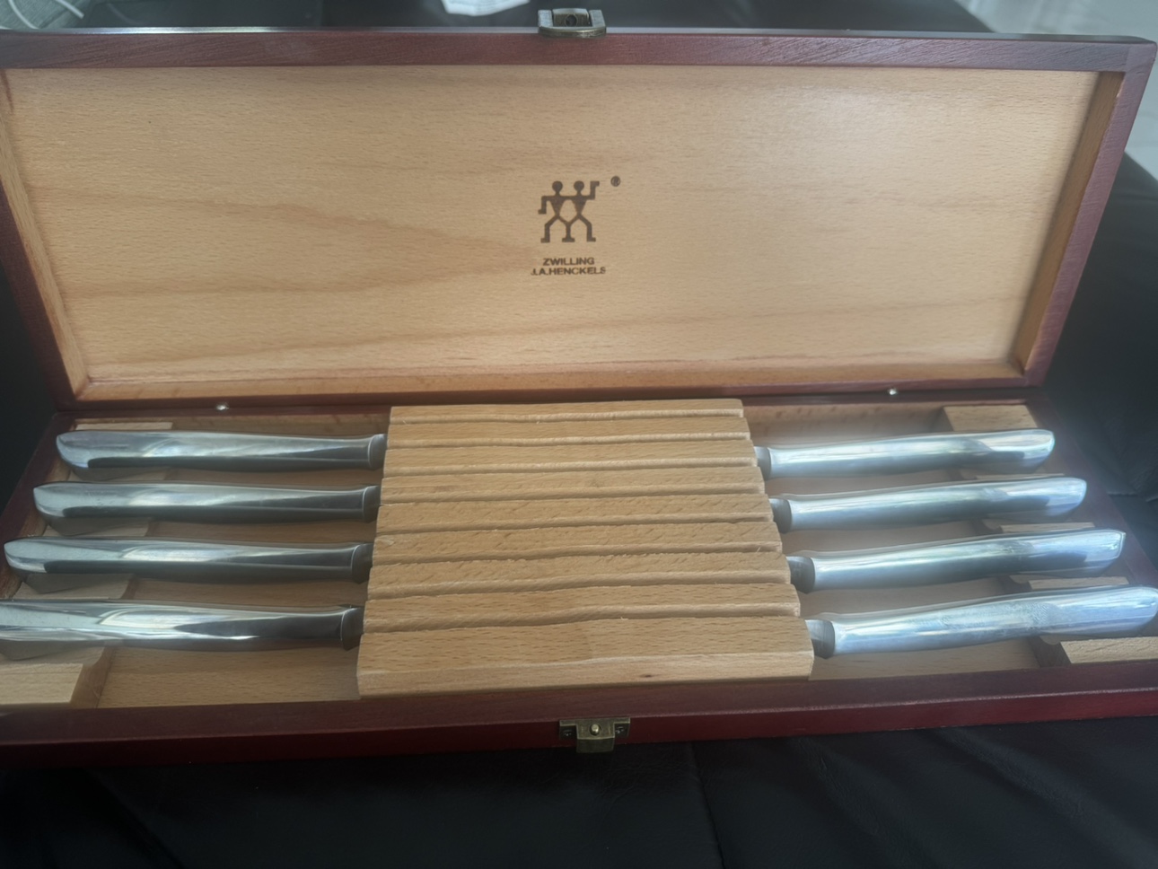 Zwilling J.A. Henckels Knife Set - photo 2