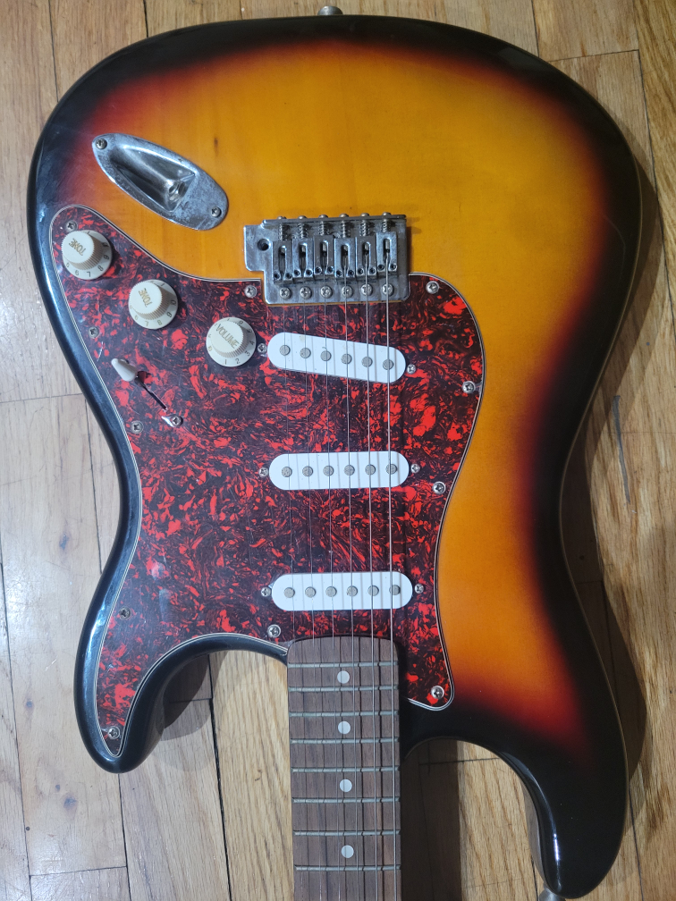Squier by Fender Strat Electric Guitar with Case - photo 2