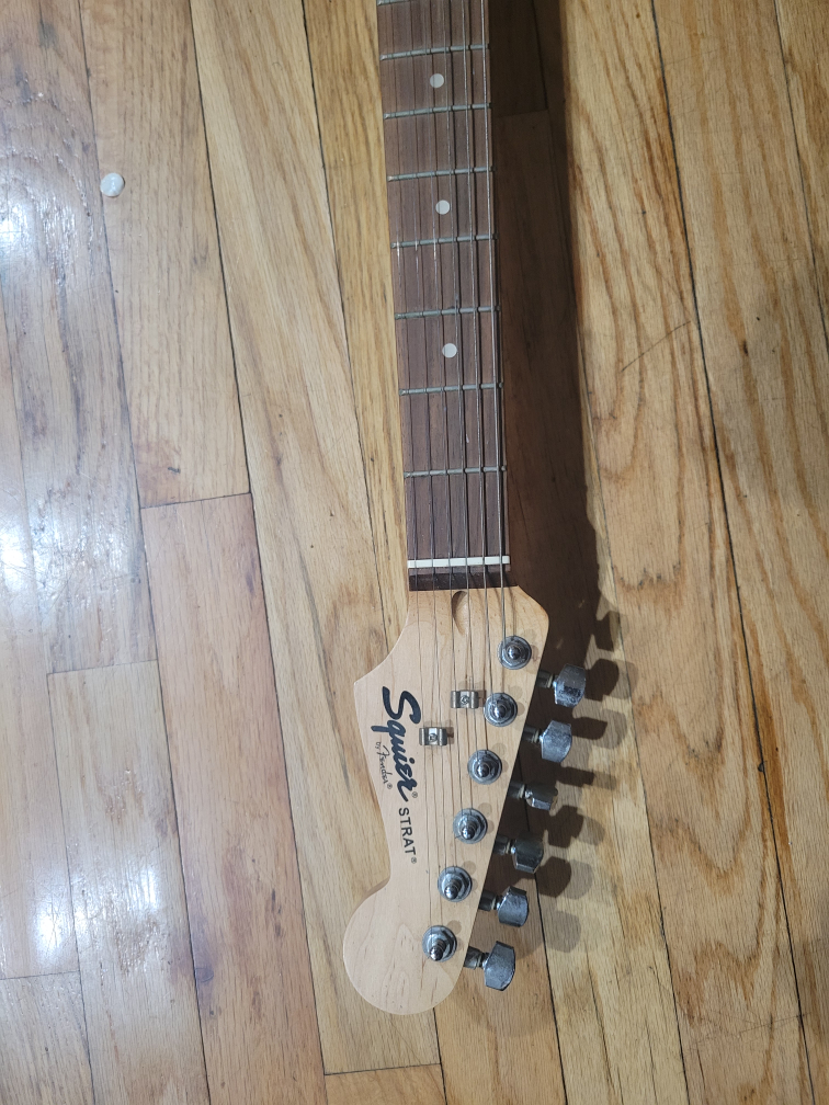Squier by Fender Strat Electric Guitar with Case - photo 3