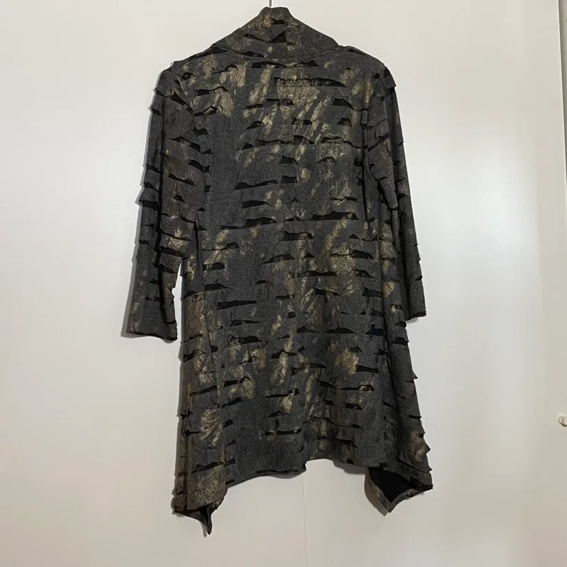 Frank Lyman Design Grey and Gold Cardigan image indicator(2)