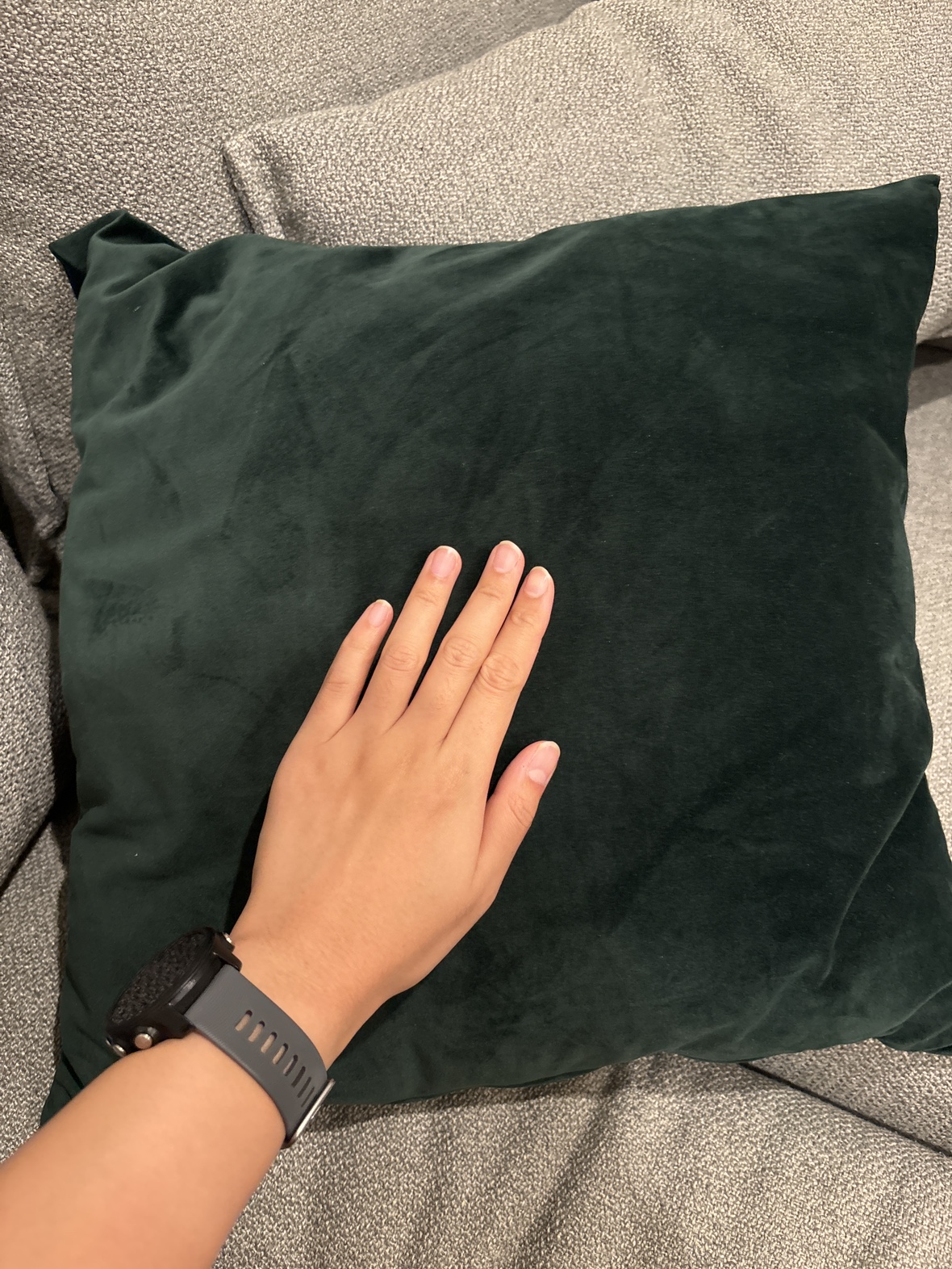 Green Velvet Pillow - photo 2