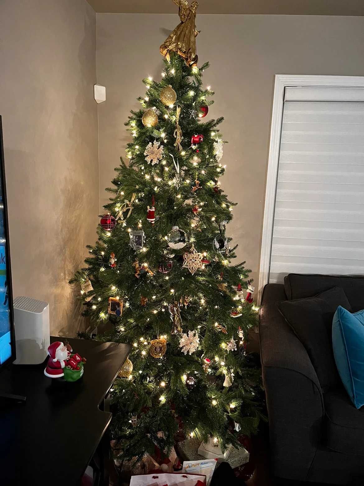 Artificial Christmas Tree thumbnail
