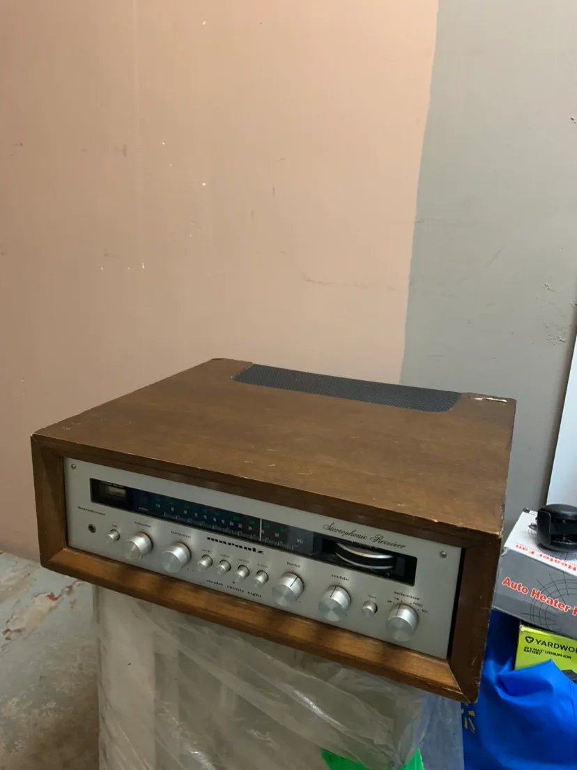 Marantz Model Twenty Eight Stereo Receiver image indicator(2)