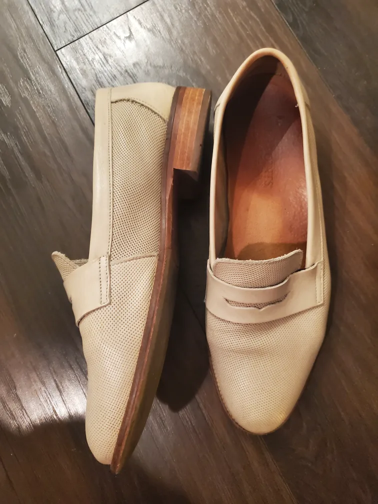 Intentionally Blank Womens leather loafers image indicator(2)