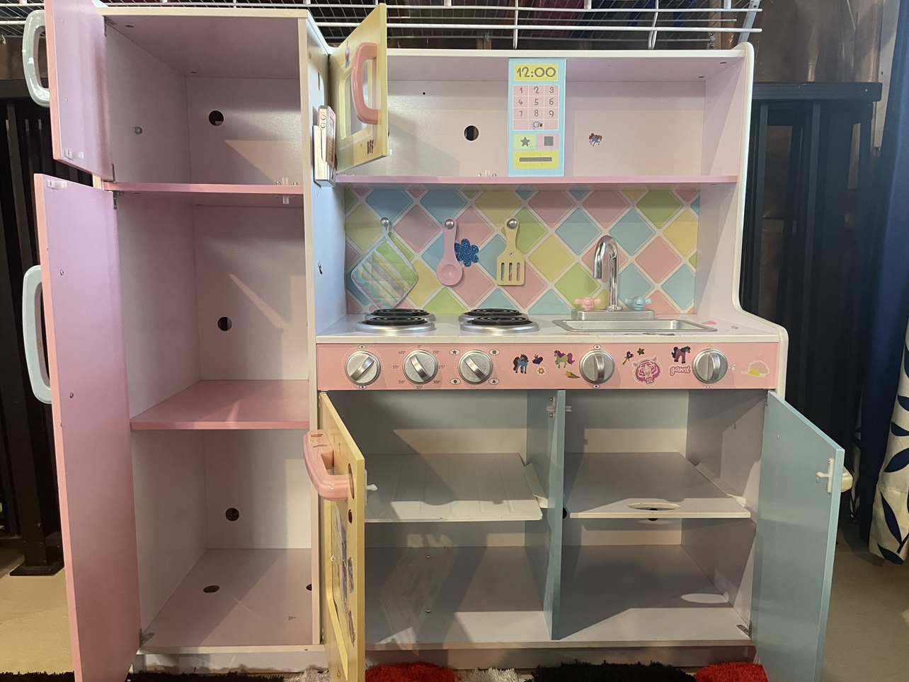 Play Kitchen - photo 2