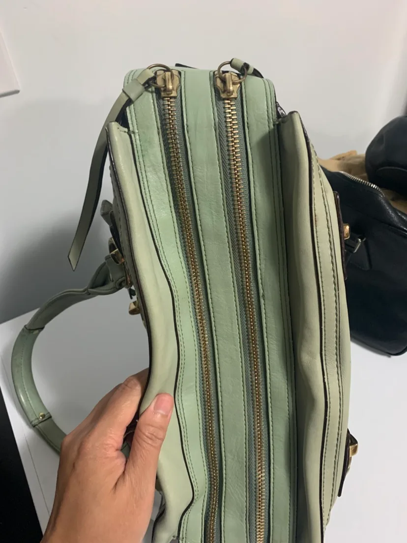 Rare Coach Hampton shopper satchel image indicator(3)