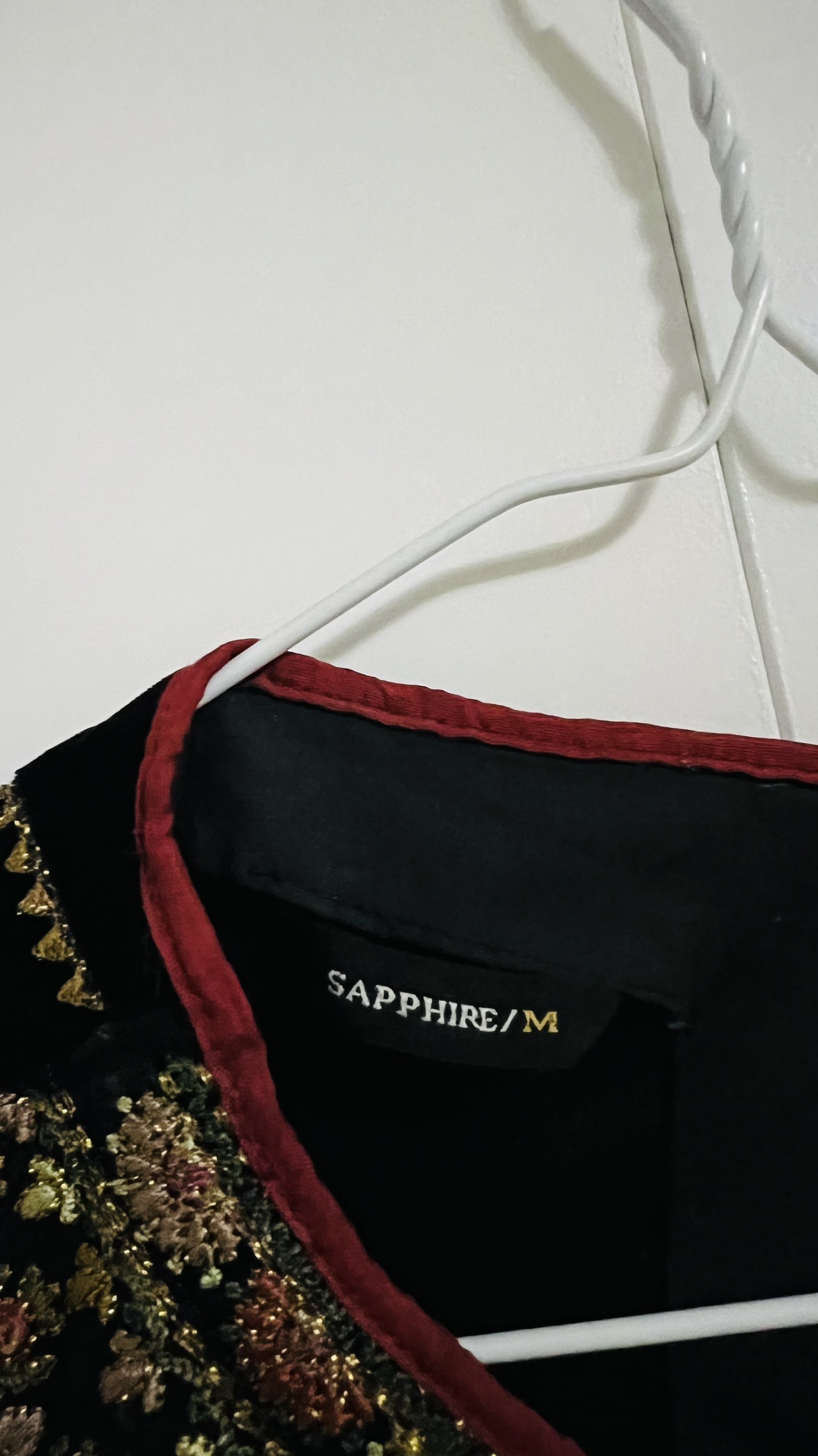 Sapphire Velvet Embroidered Kurta - photo 2