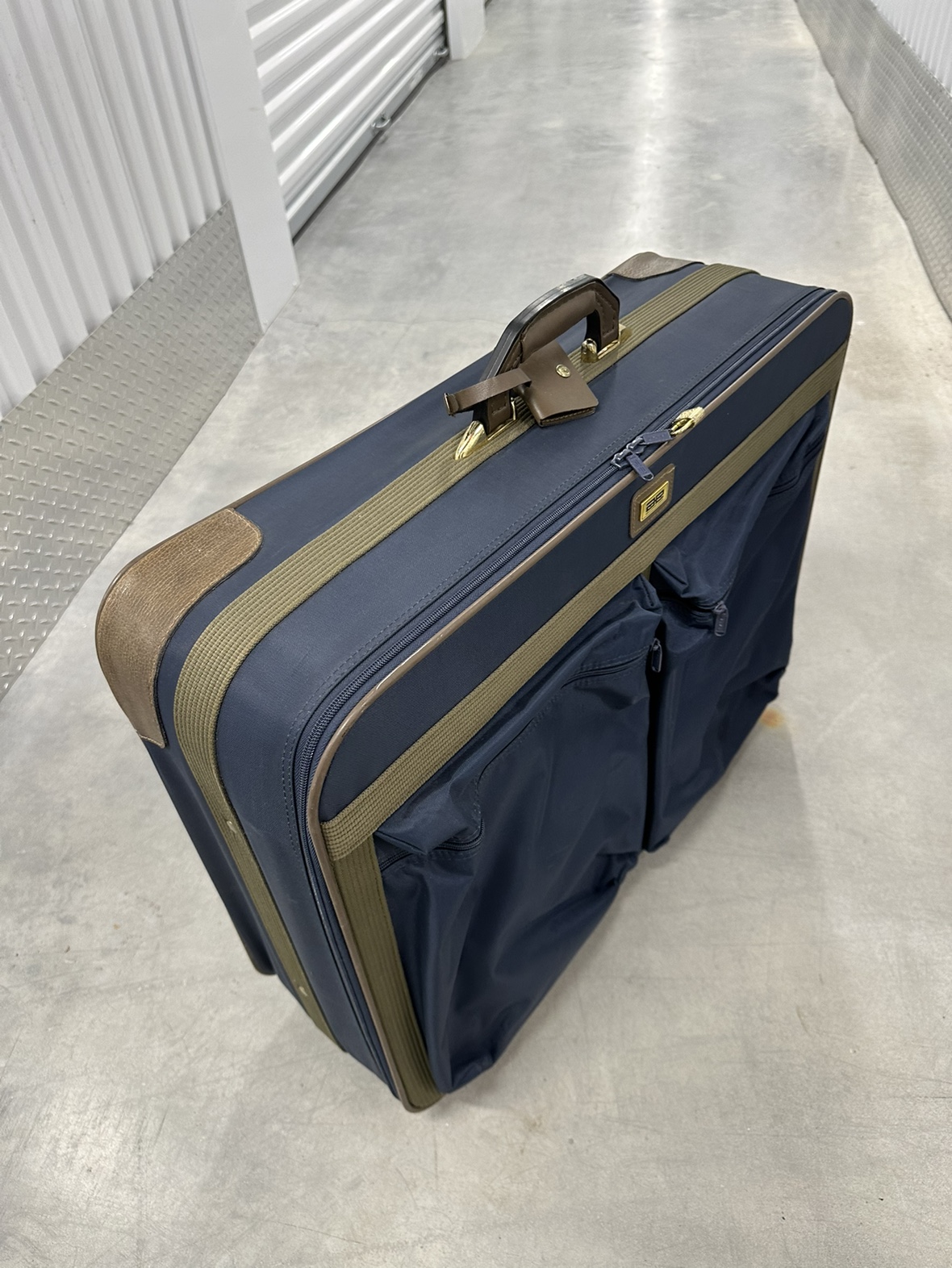 Amelia Earhart Luggage Suitcase