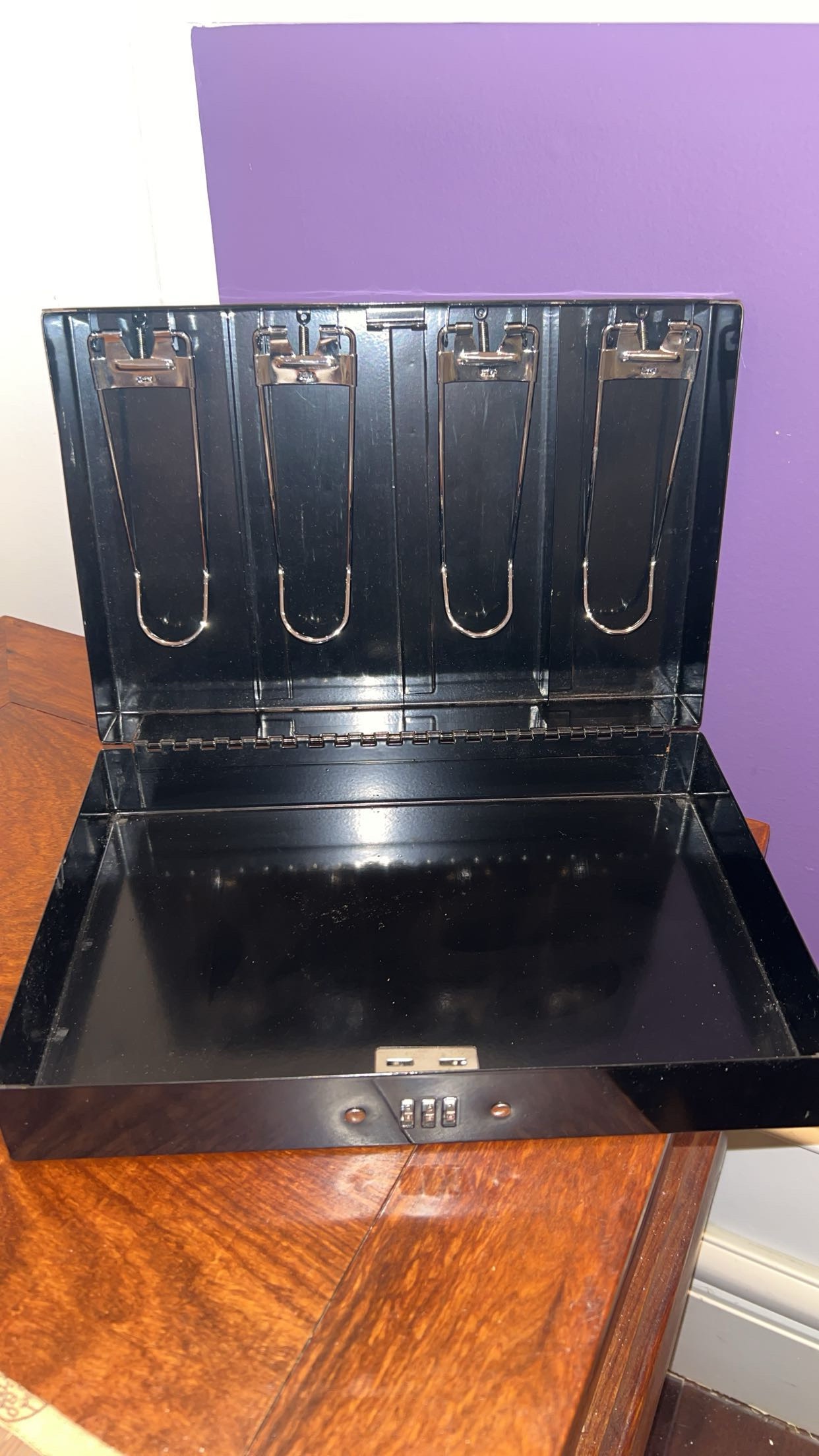 Master Lock Cash Box - photo 2