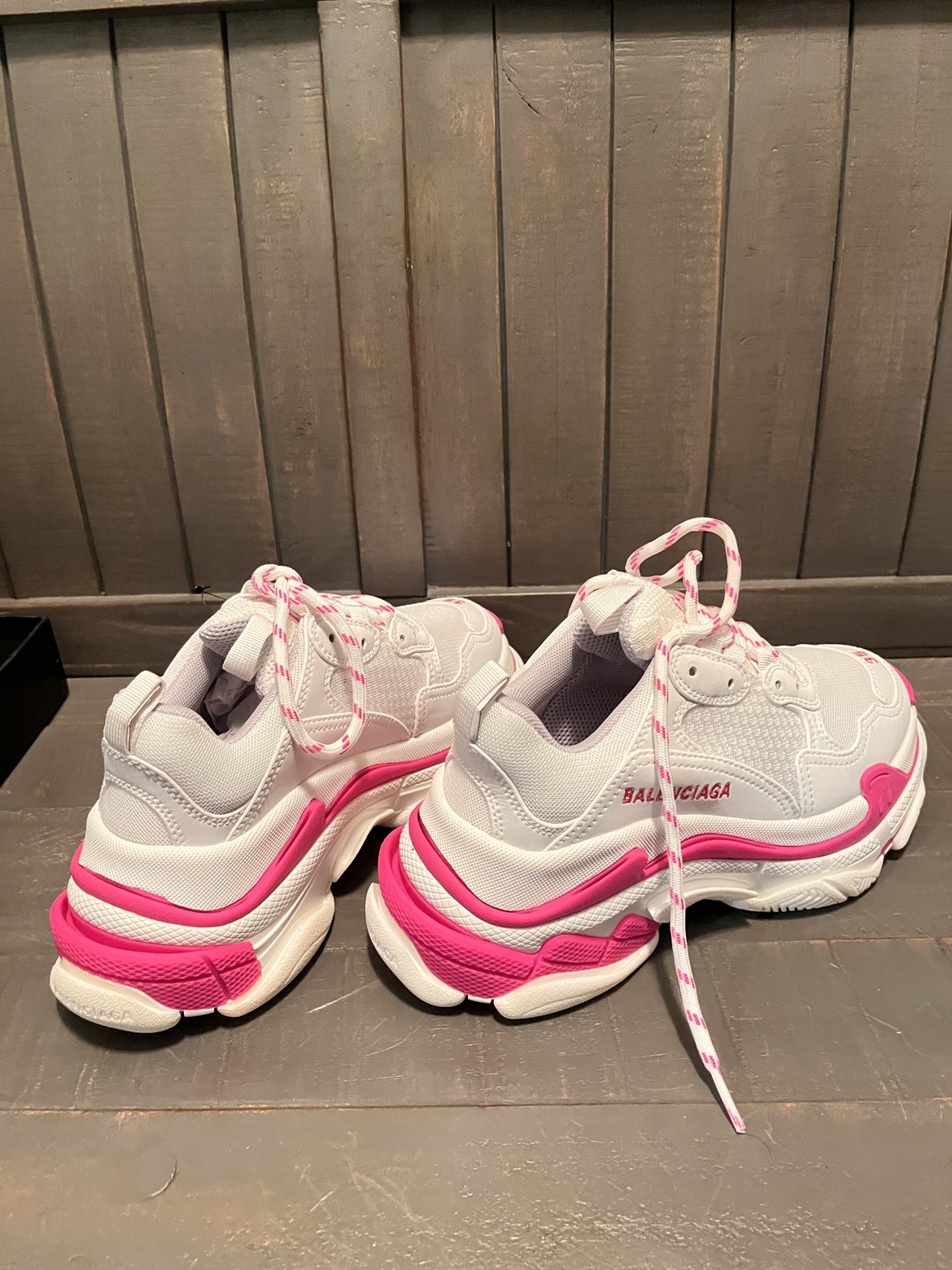 Balenciaga women’s shoe - photo 2