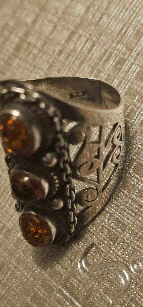 Vintage Sterling Silver 925 Ring with Amber Stones image indicator(2)