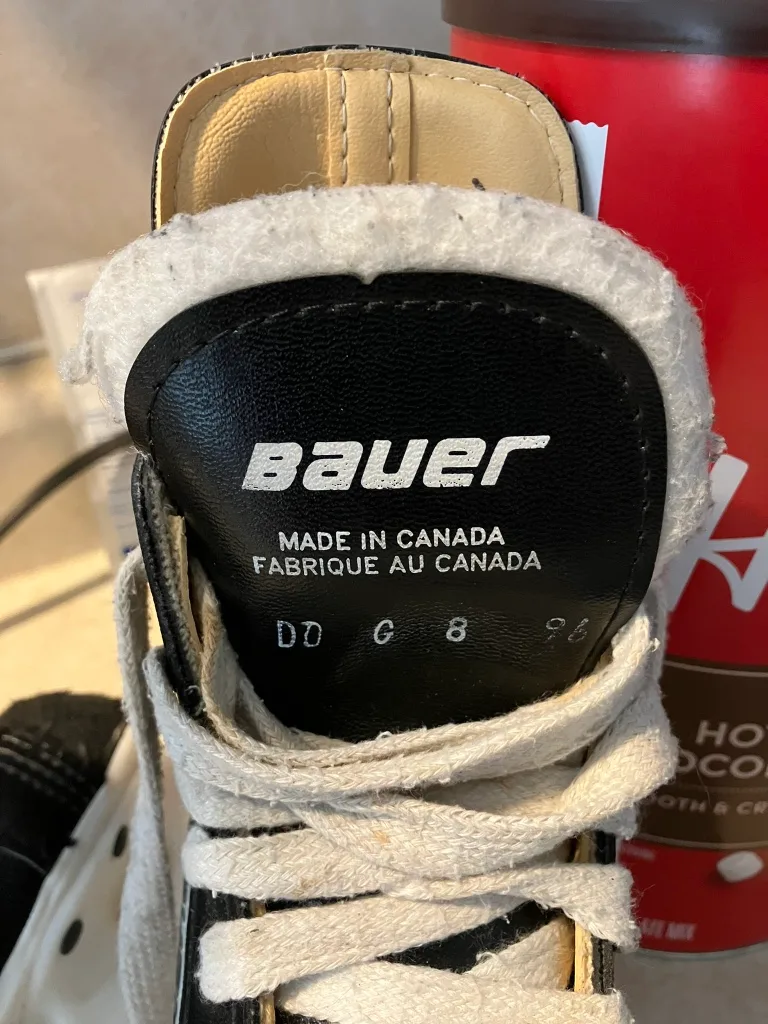 Bauer Charger Ice Skates Size 8 image indicator(3)