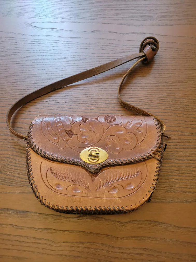 Vintage Brown Leather Shoulder Bag thumbnail