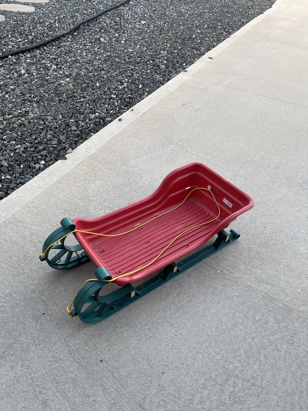 Red and Green Sled - photo 2