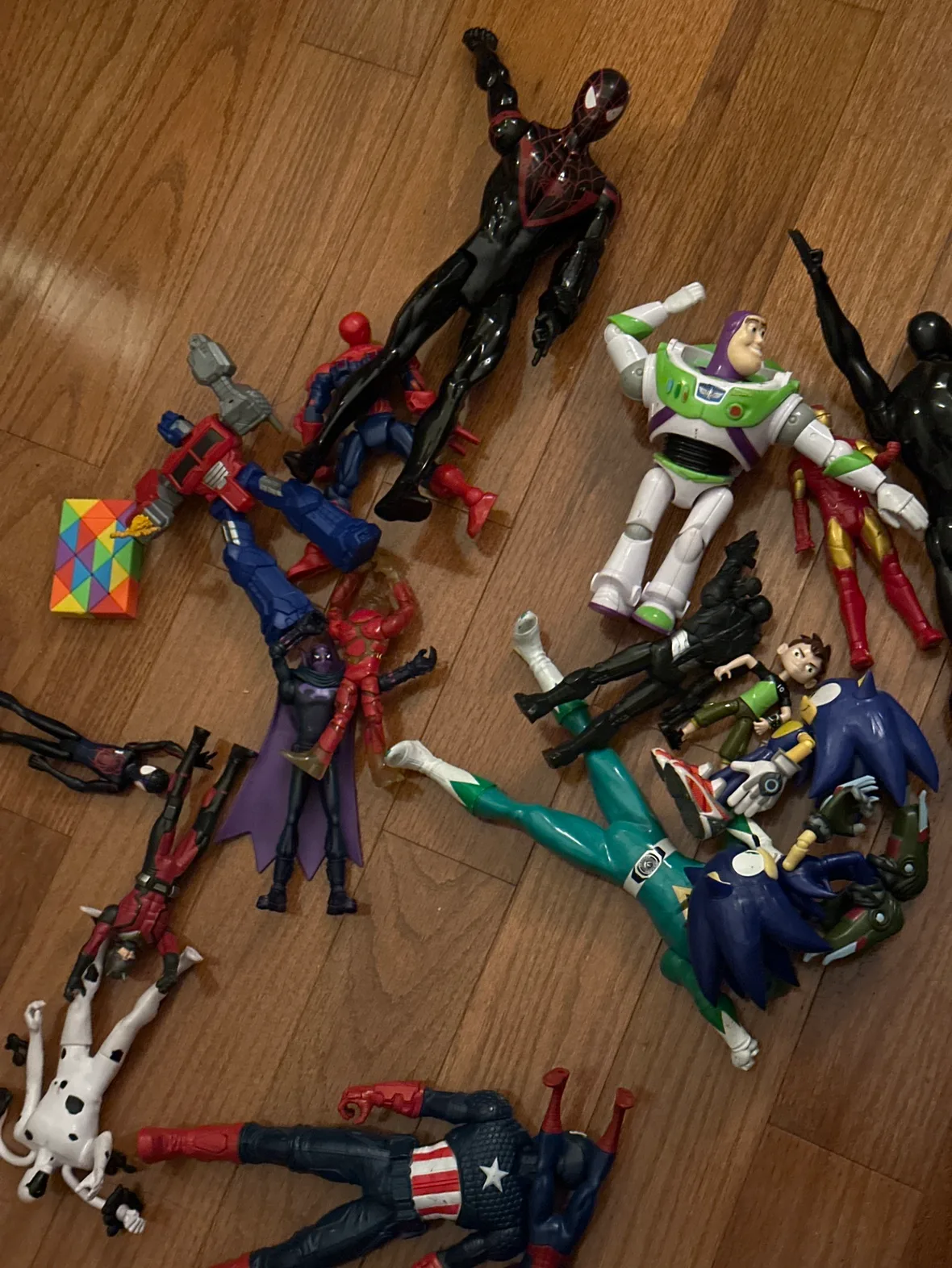 Lot of Action Figures #freecycle thumbnail